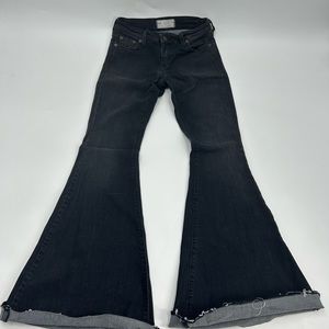 Free People Womens 26R High Rise Bell Bottom Flare Raw Hem Faded Jeans Black.